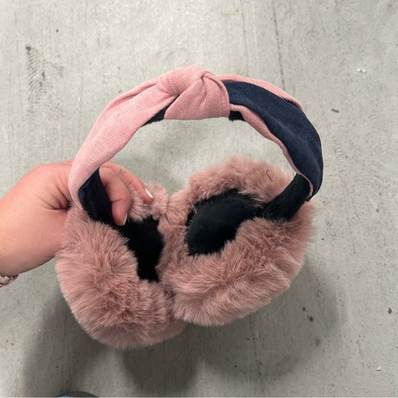NWT Pixie Lane Earmuffs - Picture 3 of 5
